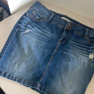 Torrid Distressed Jean Mini Skirt sz18